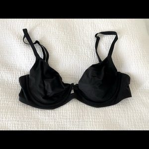 Black balconette bra